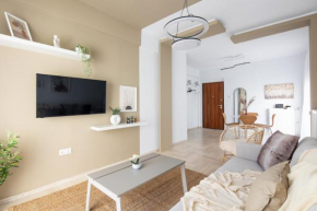 Santorini 2-Bedroom Apartment in Nea Smyrni